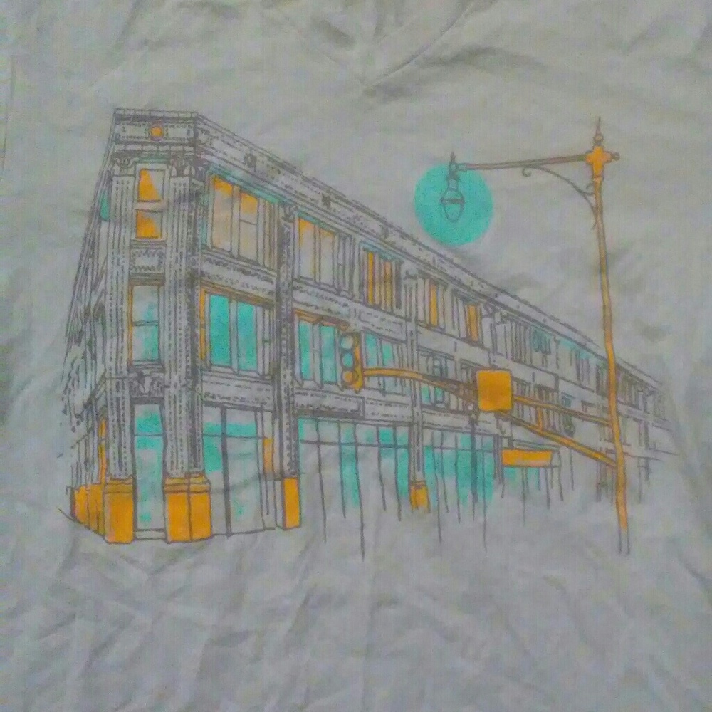 L | A | I T-shirt City streetlamp fitted womens